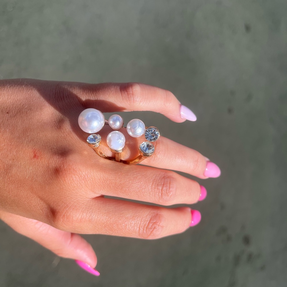 NWT Multi PearL Open Rings